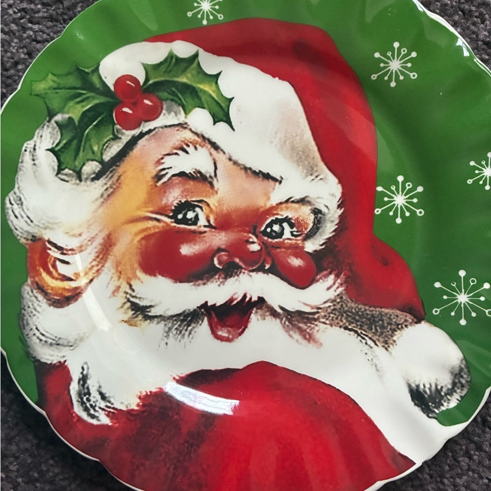 Festive Mr. Christmas Plates Set nostalgic Scallop NIB Santa Snowmen Raindeer - Picture 5 of 6